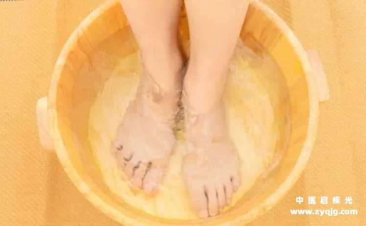 泡脚图